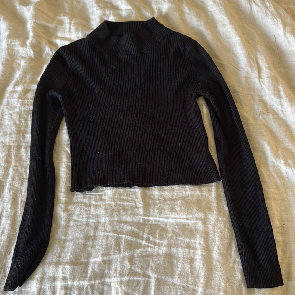 Black Cropped Sweater